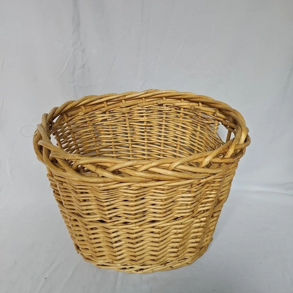 Large‎ Wicker Woven Basket 13x16x14 - Decorative Storage Bin with Handles